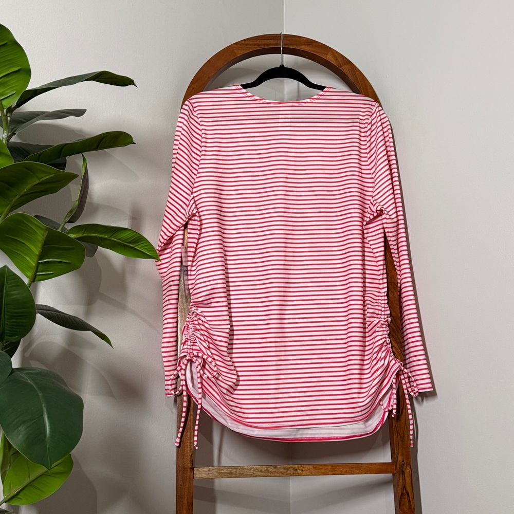 Swimsuits For All 20 Red White Long Sleeve Rash Guard Swim Top NEW - Picture 2 of 9
